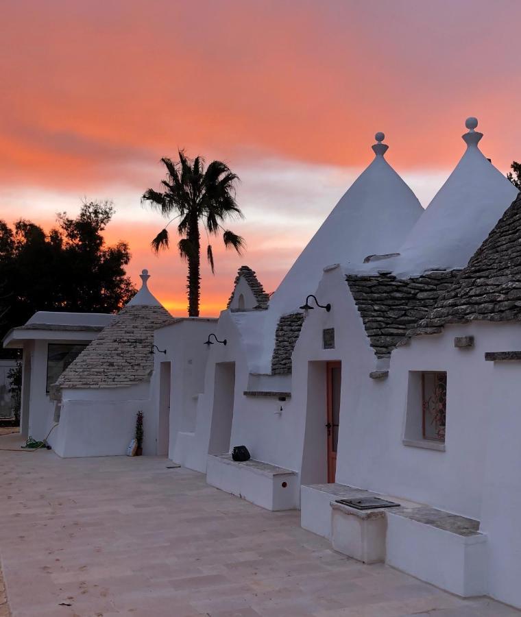 Trullo Panna Fragola - Exclusive Four Bedroom Villa & Private Pool Martina Franca Zewnętrze zdjęcie