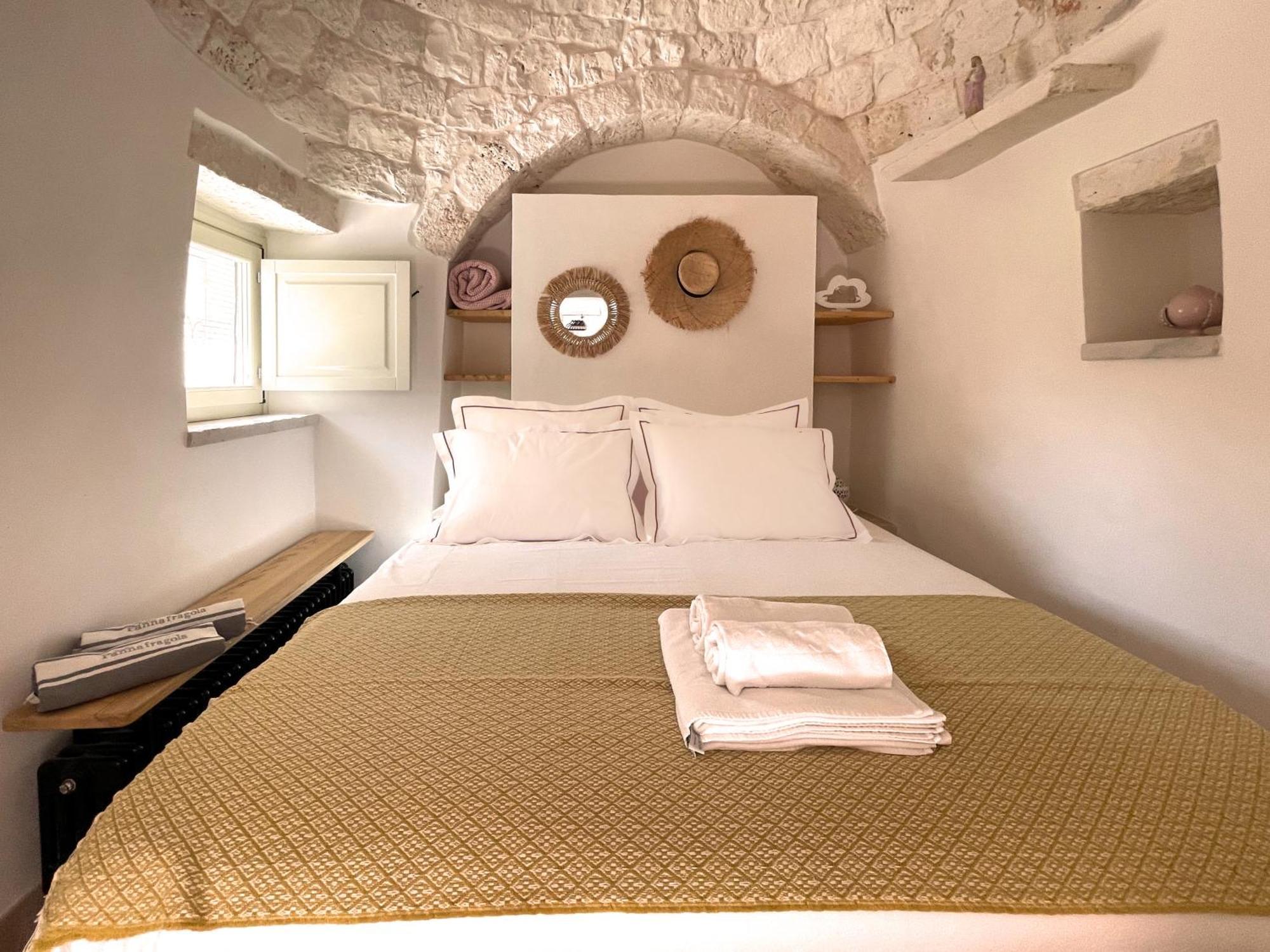 Trullo Panna Fragola - Exclusive Four Bedroom Villa & Private Pool Martina Franca Zewnętrze zdjęcie